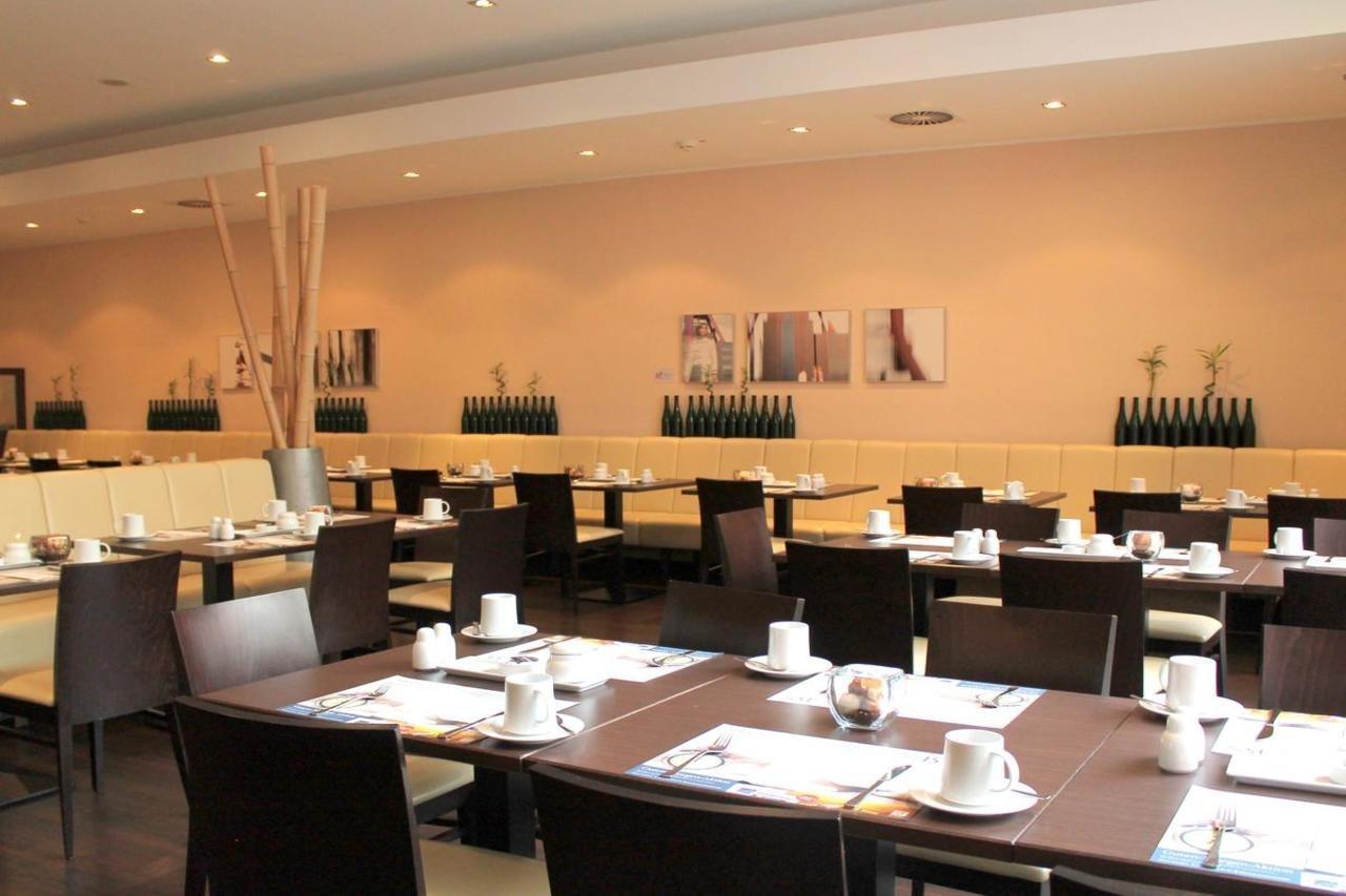 Intercityhotel Essen Exterior foto